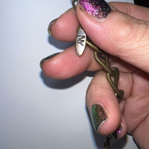 NY Beaded and Chain Necklace‎ - Picture 8 of 11